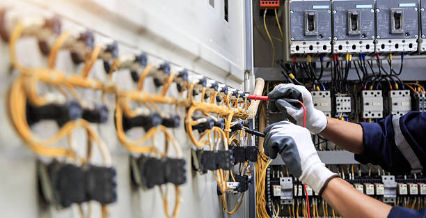 Professional Electrician technician working in Westlake Village, IL